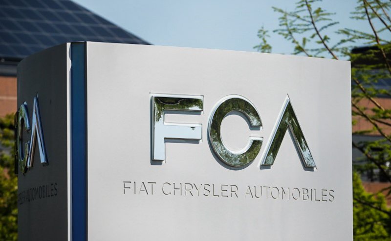 Fiat: a Comau será cindida após a FCA concluir a fusão com a PSA e as ações serão distribuídas aos acionistas do novo grupo (Reuters/Rebecca Cook)