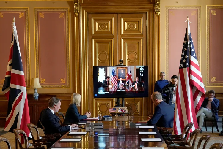 Comércio: Reino Unido é o sétimo maior parceiro comercial de mercadorias dos EUA (Robert Lighthizer 05/05/2020 Andrew Parsons/10 Downing Street//Reuters)