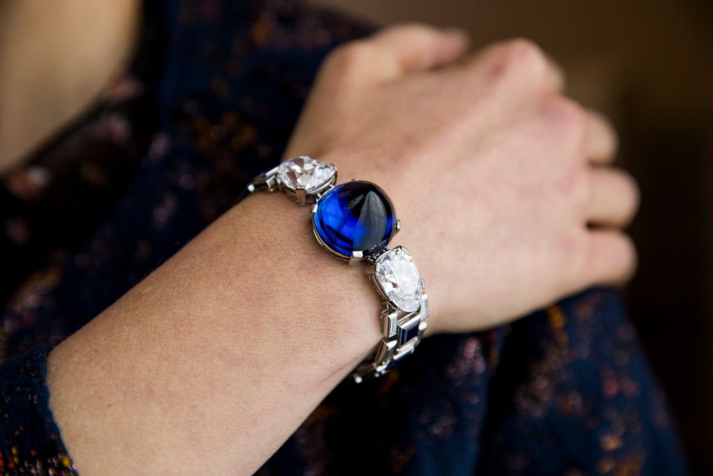 De Cartier a Tiffany&Co, leilão online tem joias com até 95% de desconto e lances a partir de R$ 50