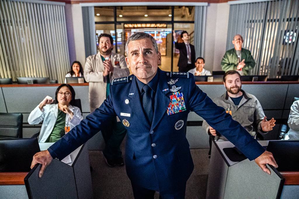 Space Force, nova série de Steve Carell na Netflix, tem piadas e problemas