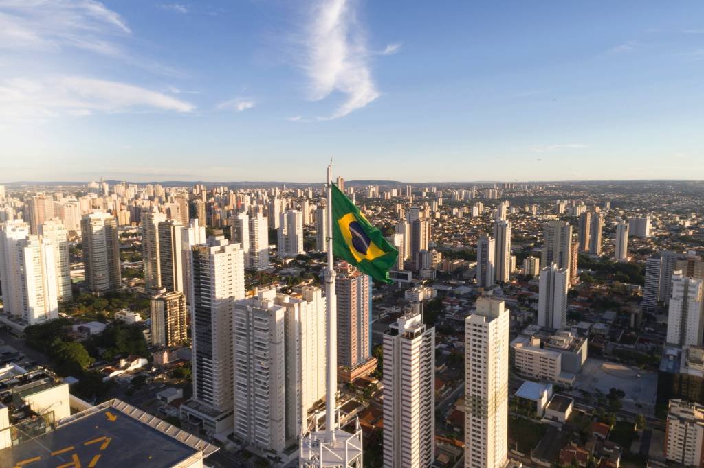 Pandemia pode derrubar nota de classificação de risco do Brasil