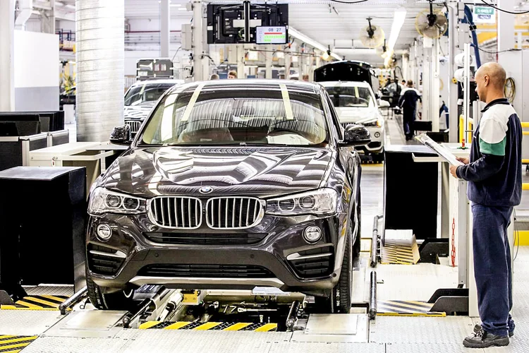FÁBRICA DA BMW ANTES DA PANDEMIA: 50 plantas automotivas pararam suas atividades no Brasil por causa do coronavírus  (Divulgação/Divulgação)