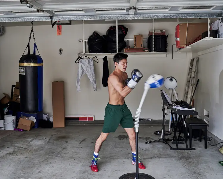 Ryan Garcia treina em La Jolla, Califórnia: futuro do boxe em jogo após quarentena (John Francis Peters/The New York Times)