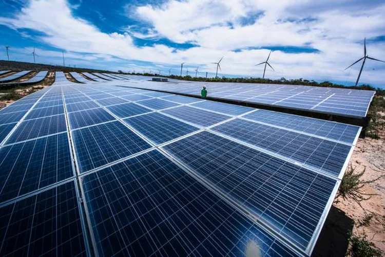 O crescimento das renováveis nos EUA se deve quase inteiramente ao avanço das energias provenientes do sol e do vento (Germano Lüders/Exame)