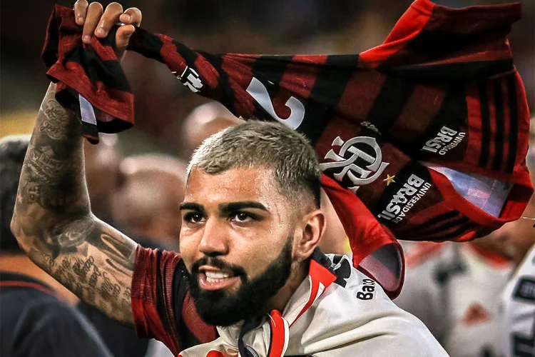 Flamengo: Clube decretou sete dias de luto oficial em homenagem à Jorginho, massagista morto pela covid-19 (Buda Mendes/Getty Images)