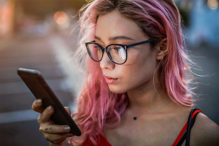 Óculos inteligente: Apple trabalha em dispositivo que usa recursos de inteligência artificial e realidade aumentada (Uwe Krejci/Getty Images)