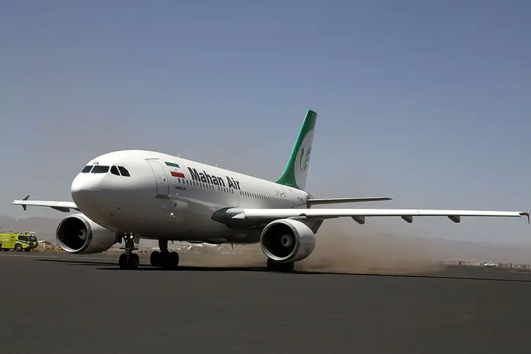 EUA: Tesouro dos EUA disse que a Shanghai Saint Logistics Limited atuou como uma agente geral de vendas para a Mahan Air, companha aérea iraniana que está na lista de sanções americanas desde 2011 (Sinan Yiter/Anadolu Agency/Getty Images)