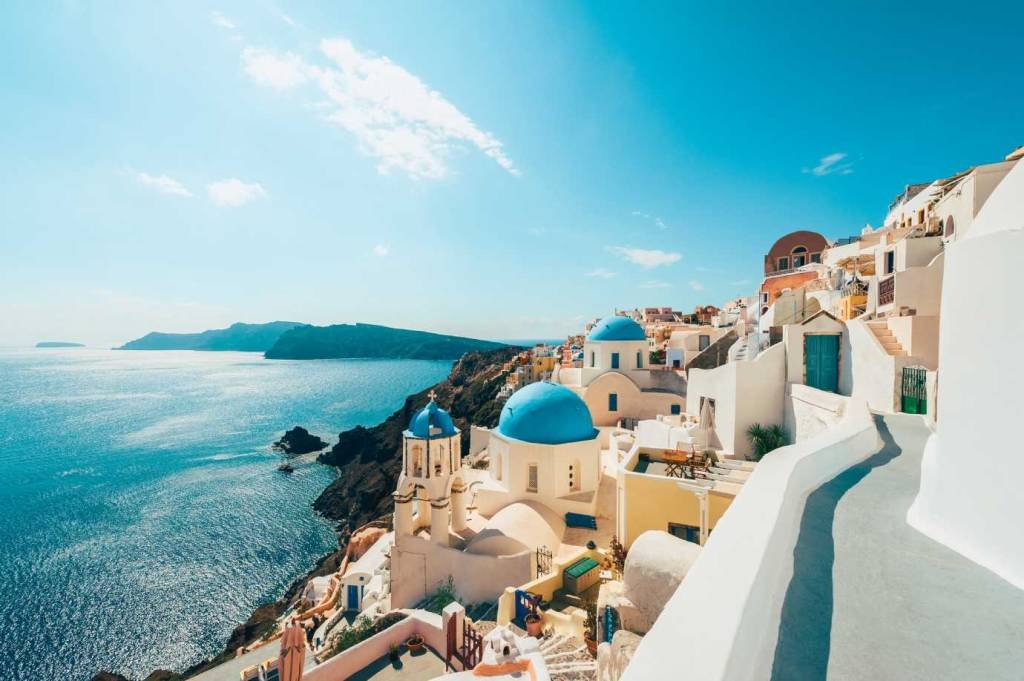 As ilhas e o litoral grego são um dos principais destinos turísticos de verão da Europa (Getty Images/Allard Schager)