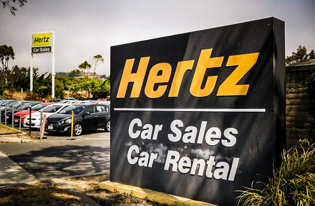Hertz vai à falência devido à falta de demanda por viagens