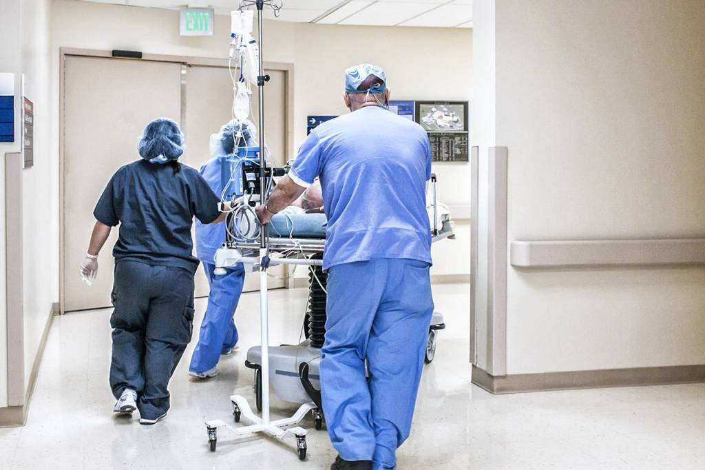 Raio-x da pandemia nos planos de saúde mostra: hospitais estão mais vazios
