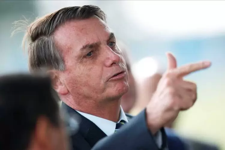 Bolsonaro: este é o terceiro decreto que o presidente edita para ampliar as chamadas atividades essenciais (Ueslei Marcelino/Reuters)