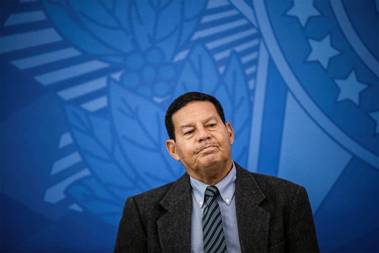 Mourão: não votar Orçamento de 2021 este ano pode afetar rating do Brasil