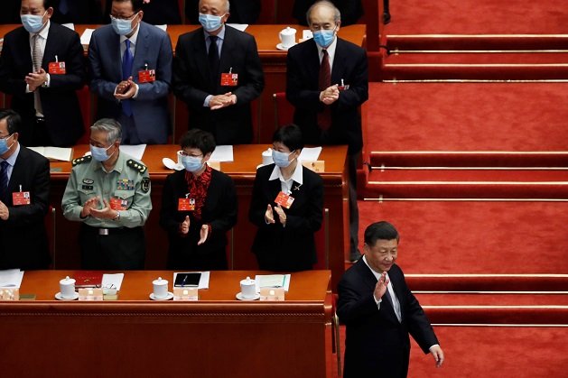 De máscaras, Partido Comunista discute futuro da China