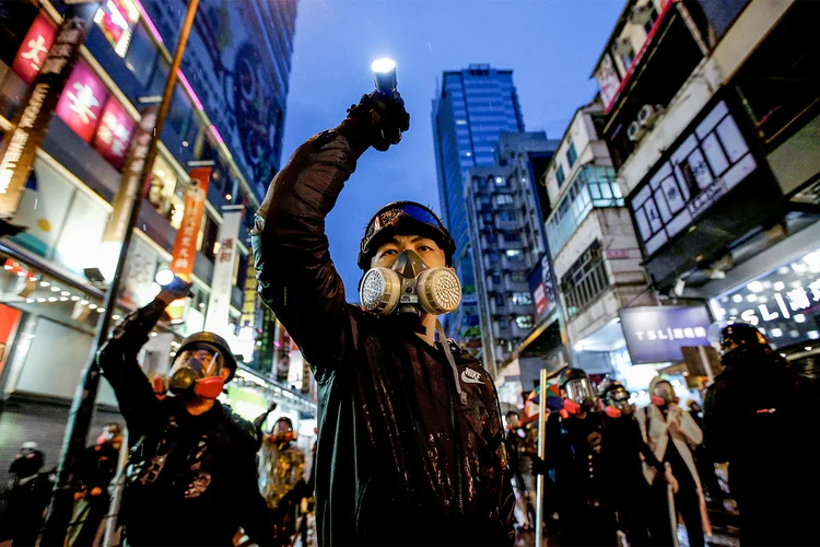 Hong Kong: Trump disse que agiria "de maneira muito forte" contra a tentativa de controlar ainda mais a ex-colônia britânica (Willy Kurniawan/Reuters)