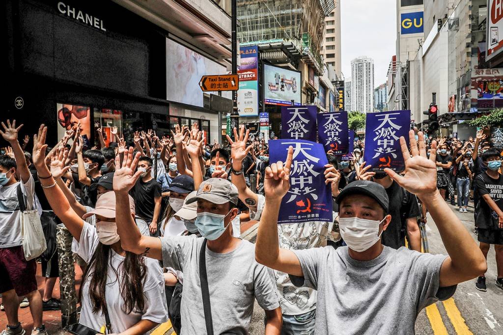 China aprova lei de segurança de Hong Kong. O que está em jogo