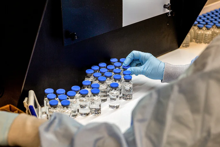 Remdesivir: Gilead, dona do remédio, foi acusada no passado de cobrar preços excessivamente altos por medicamentos patenteados (Gilead Sciences Inc/Handout/Reuters)