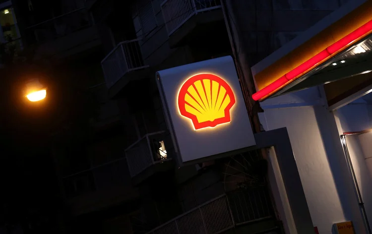 Shell incluiu uma carga de 16,8 bilhões de dólares para levar em consideração a queda nos preços do petróleo (Marcos Brindicci/Reuters)