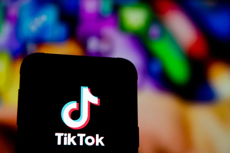 TikTok: aplicativo foi o terceiro mais baixado no ano passado (Mateusz Slodkowski/SOPA ImagesLightRocket/Getty Images)