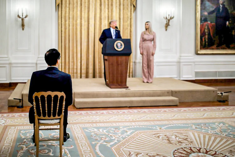 TRUMP EM DC: enquanto a capital reabre após dois meses em isolamento, presidente pode impor novas restrições à China (Carlos Barria/File Photo/Reuters)