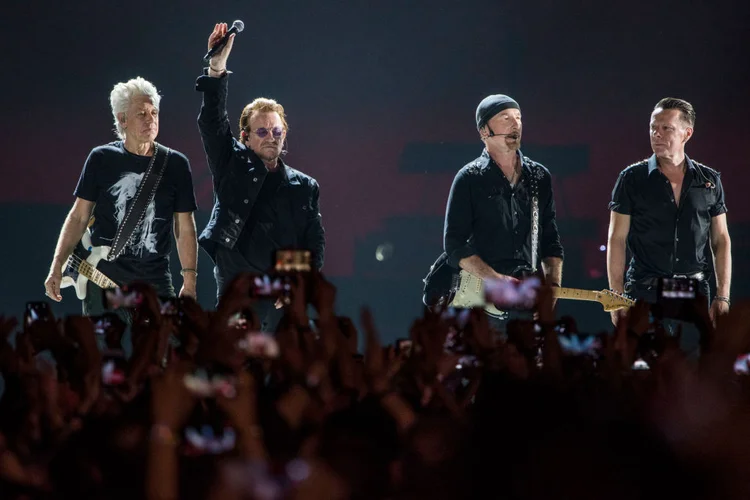 U2 sofreu protestos em festival de 2011 por ferir valores de seu público (Hindustan Times/Getty Images)