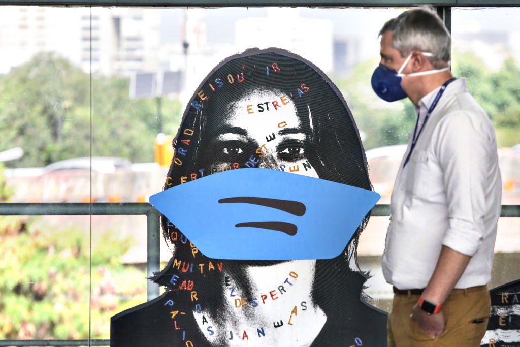 A máscara de US$ 1 milhão que pode acabar com a pandemia