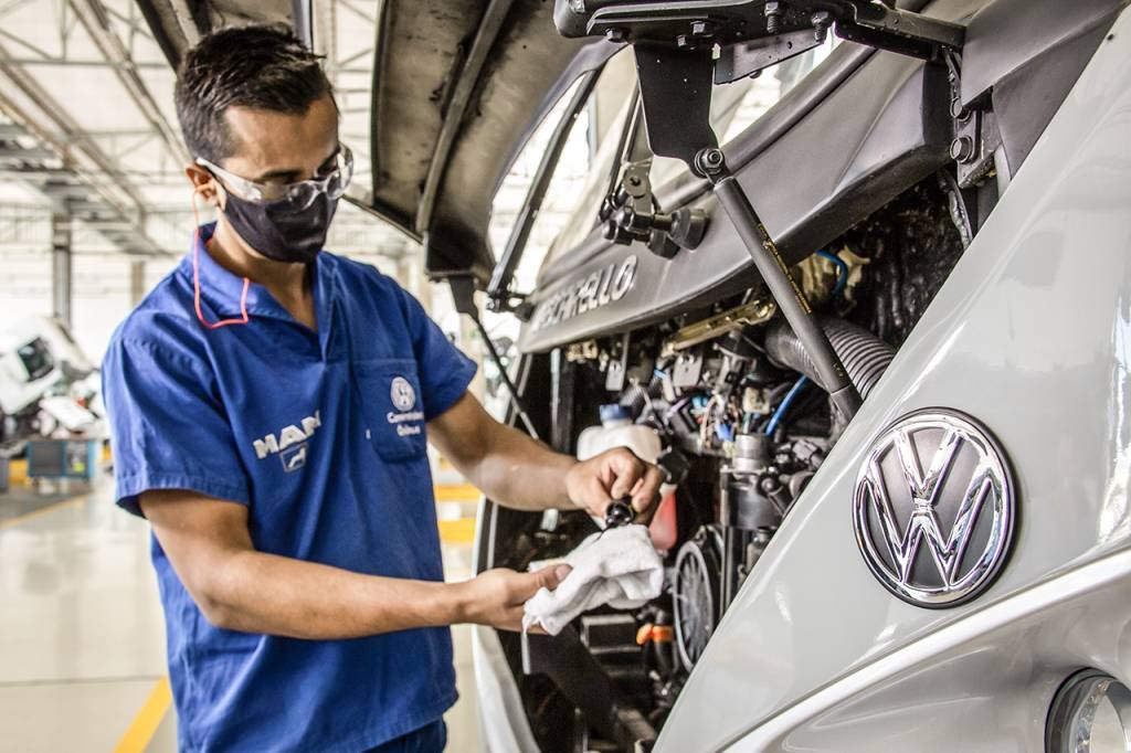 Para VW Caminhões, destravar crédito é crucial para retomada da economia