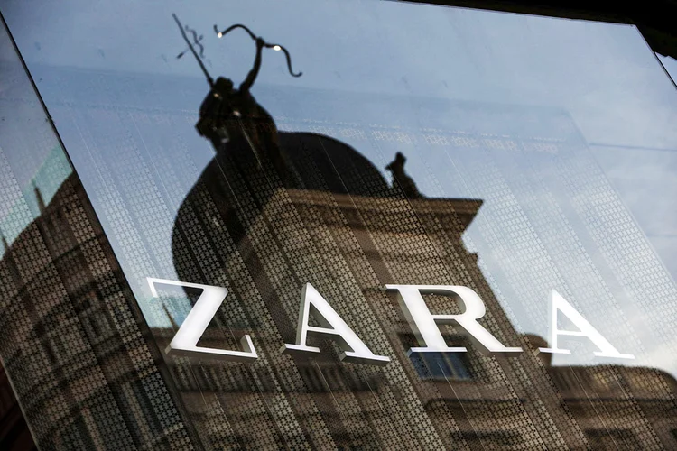 Zara: a ideia é que o uso das ferramentas de alta tecnologia para complementar a experiência nas lojas permita mais vendas a preços integrais (Susana Vera/File Photo/Reuters)