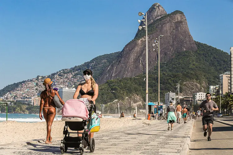 Rio de Janeiro: governador Wilson Witzel determina que alguns setores da economia funcionem com o horário restrito a partir deste sábado (Dirkan Junior/Estadão Conteúdo)