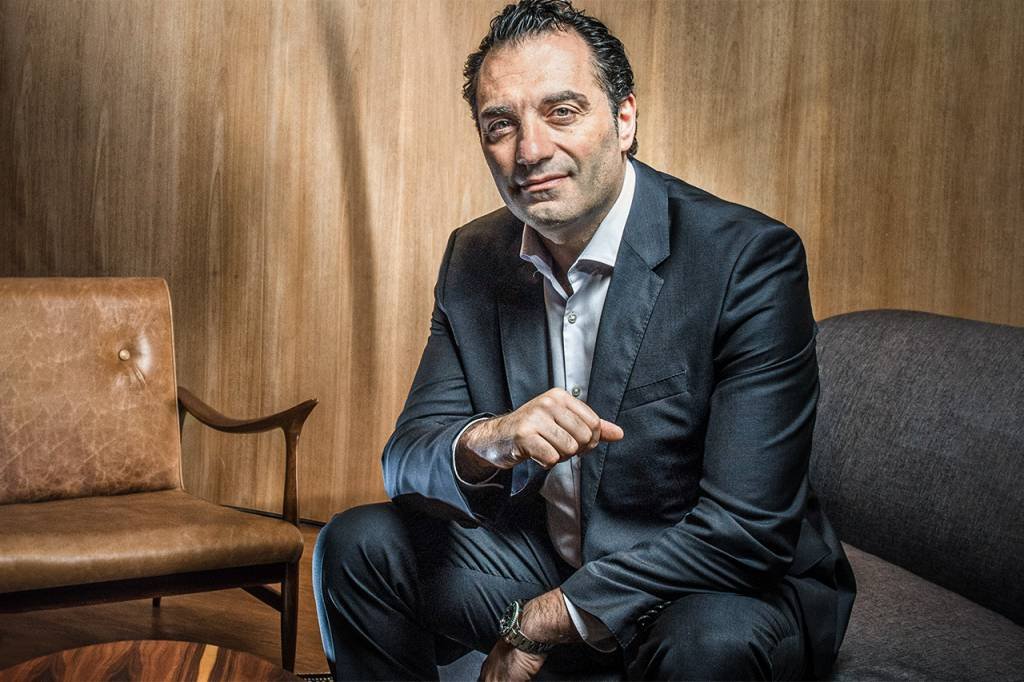 Antonio Filosa, presidente da Fiat Chrsyler Automobiles: inúmeras possibilidades de negócios (Germano Lüders/Exame)