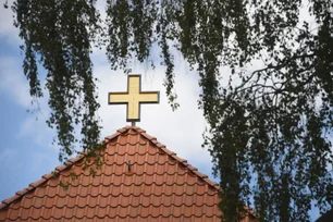 Imagem referente à matéria: Opinião: Brasil menos desigual com o avanço da transição religiosa