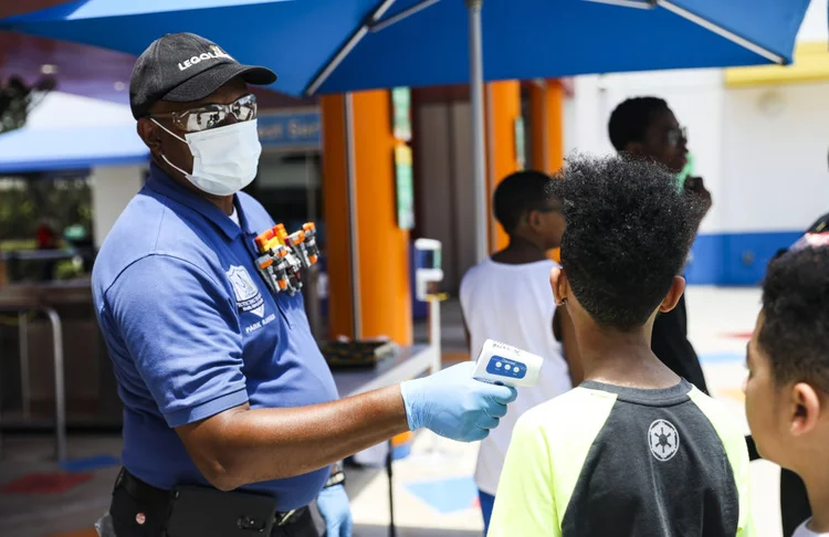 Legoland: estado da Flórida registrou recorde de novos casos pelo terceiro dia consecutivo, no sábado, 13 (Eve Edelheit/Bloomberg via Getty Images/Getty Images)