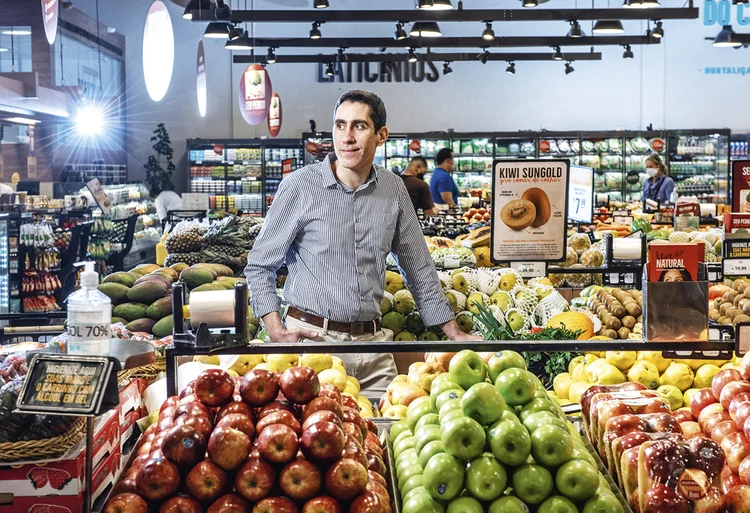 Thiago Picolo, Ceo do Hortifruti: rede é a maior rede varejista especializada em produtos frescos com foco em frutas, legumes e verduras do Brasil, possuindo 73 lojas (Germano Lüders/Exame Hoje)