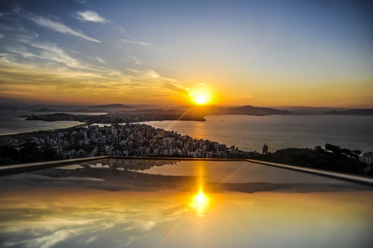 Para quem visita a capital catarinense, entender a magia da ilha é mergulhar em um passado cheio de mistério e encanto