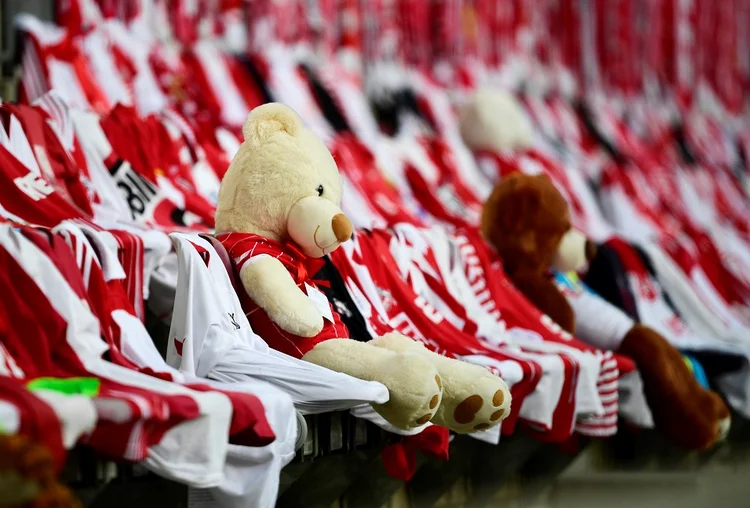 Futebol: a maior parte dos 5,3 bilhões de reais é ligada a dívidas tributárias e trabalhistas (Ina Fassbender/Reuters)