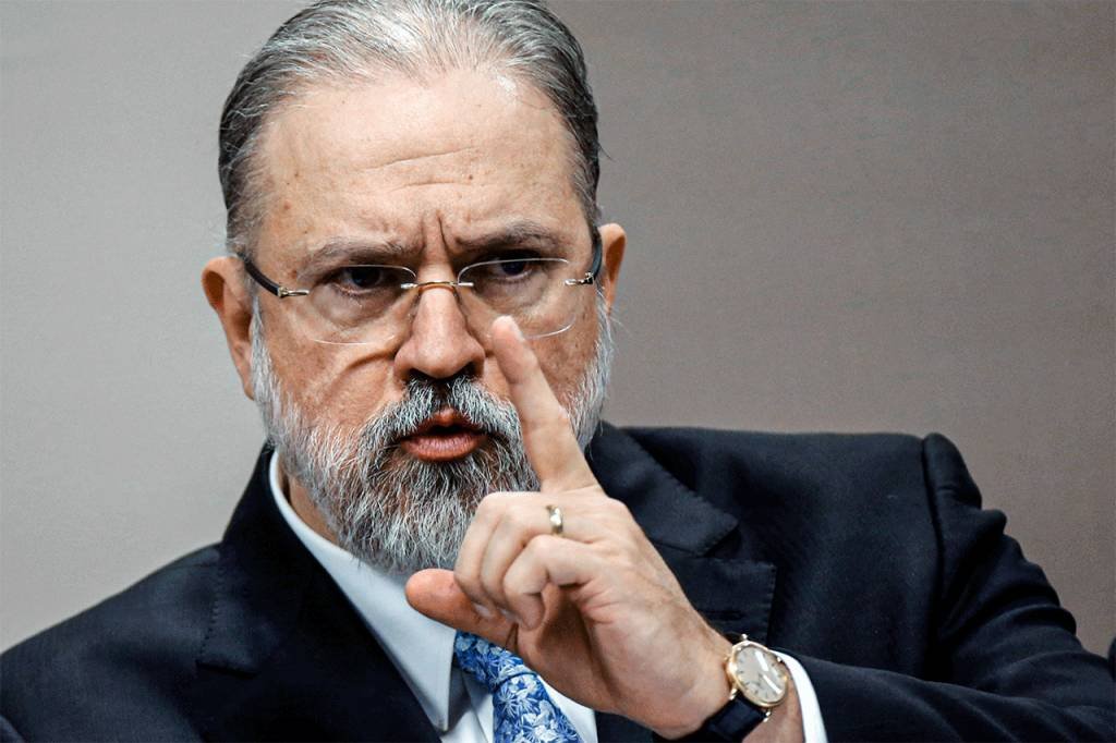Augusto Aras: o procurador geral da República enfrenta uma crise com a equipe da Lava-Jato (Adriano Machado/Reuters)