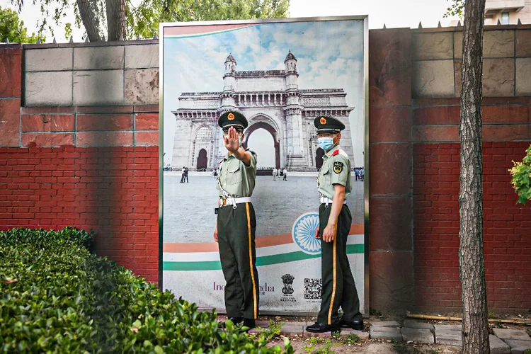 Confronto na fronteira entre Índia e China deixa três mortos (Greg Baker/AFP)