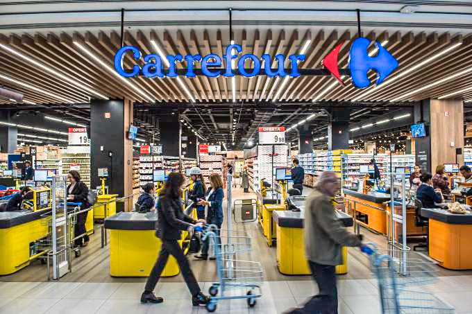 França pode bloquear proposta de fusão do Carrefour com gigante canadense