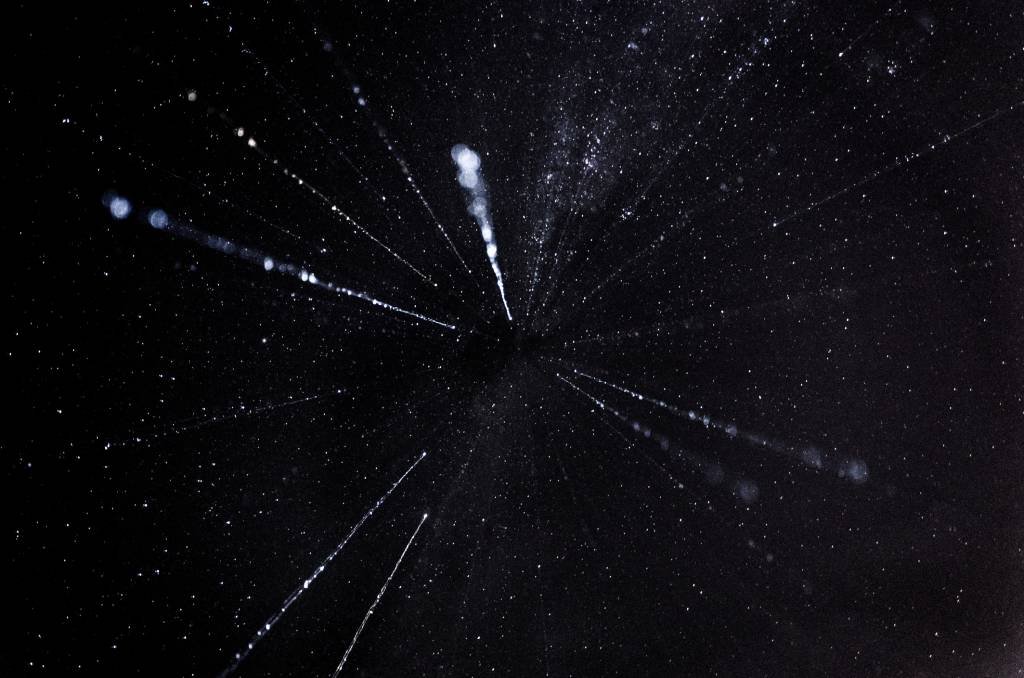 Uma descoberta astronômica: estrelas podem ter surgido antes do previsto