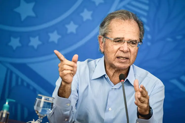 Paulo Guedes, ministro da economia. 3 de abril de 2020.  (Andre Borges/Bloomberg/Getty Images)