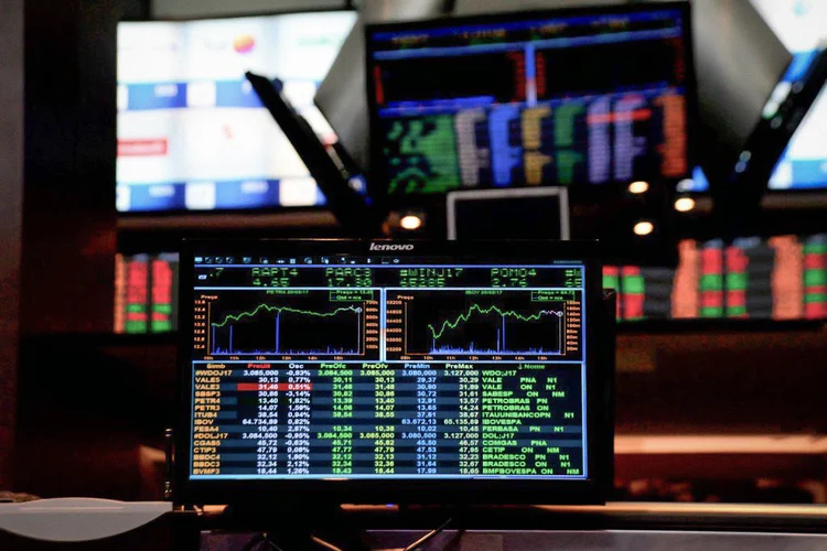 Bolsa: Ibovespa recua, apesar de alta dos índices americanos (Cris Faga/NurPhoto/Getty Images)