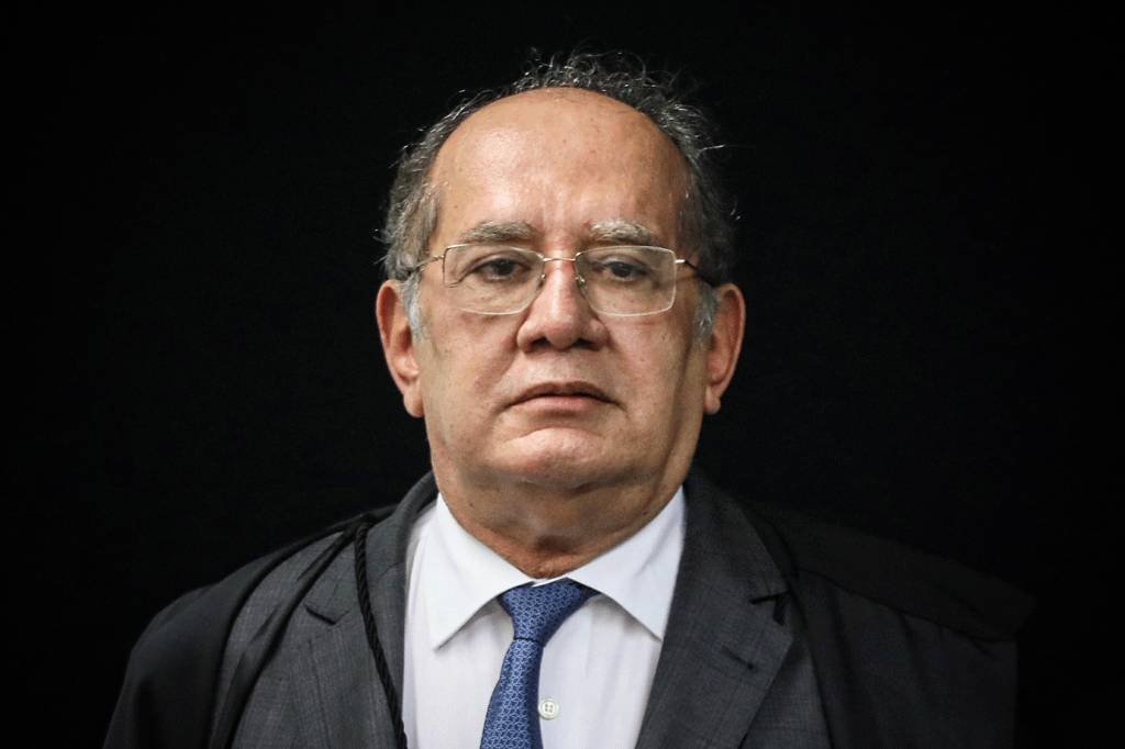 Gilmar Mendes muda voto e defende a descriminalização do porte apenas da maconha