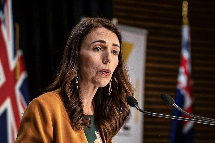 Nova Zelândia: qualquer pessoa que chega ao país deve cumprir uma quarentena de 14 dias (Marty MELVILLE/AFP)