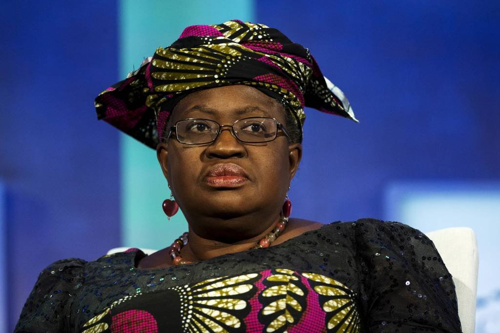 A ex-ministra da Nigéria que tenta ser a primeira africana a liderar a OMC