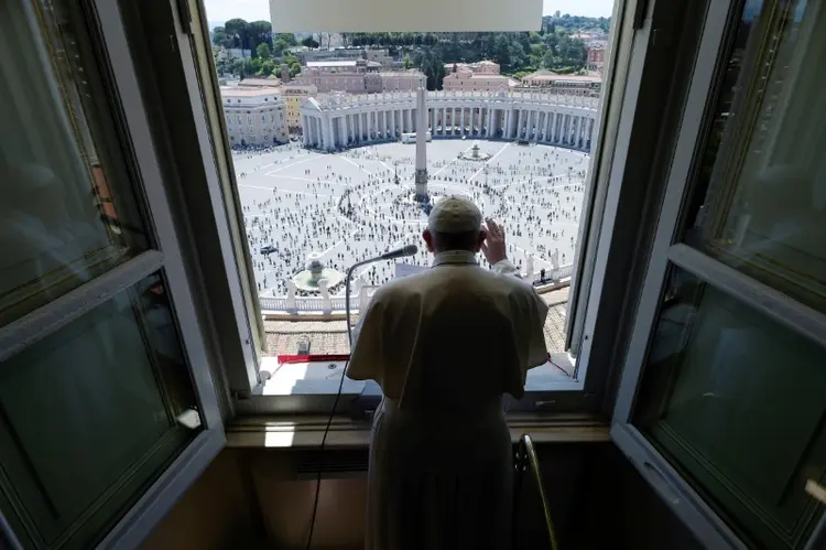  (Vatican Media/Reuters)