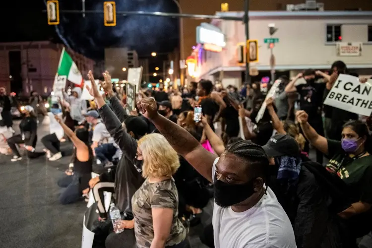 Protestos nos Estados Unidos contra a violência policial e o racismo (BRIDGET BENNETT/AFP)