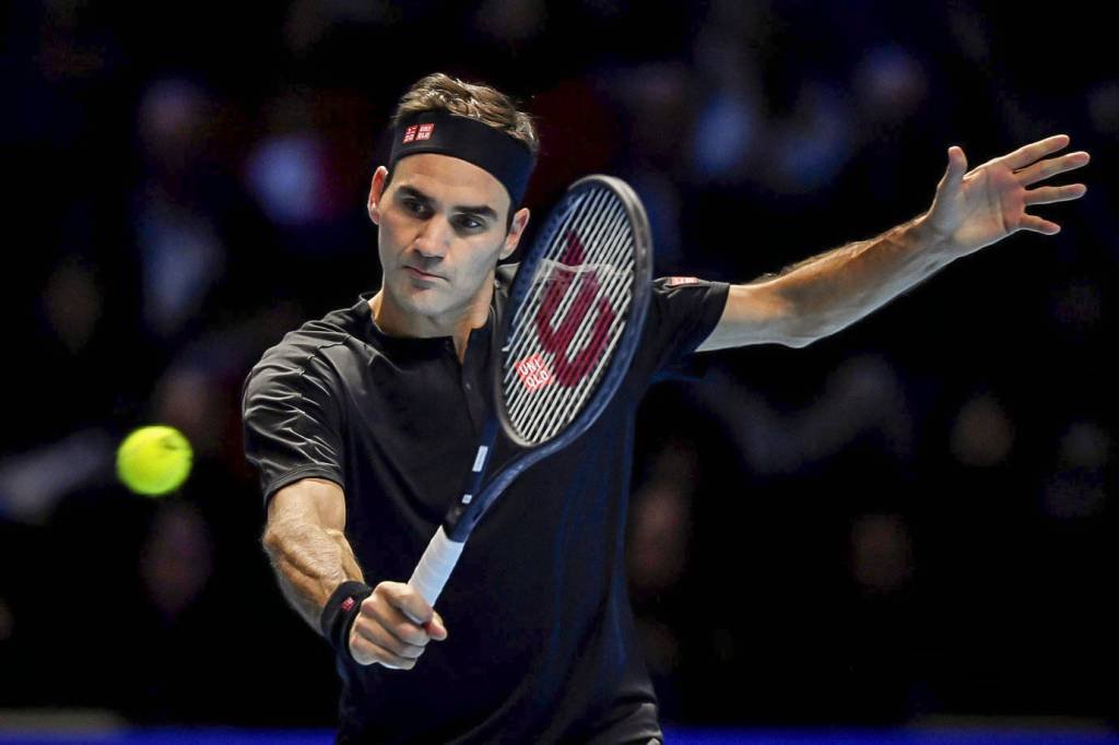 Roger Federer: tenista passou por nova cirurgia no joelho e não vai mais jogar em 2020 (Tony O'Brien/Reuters)