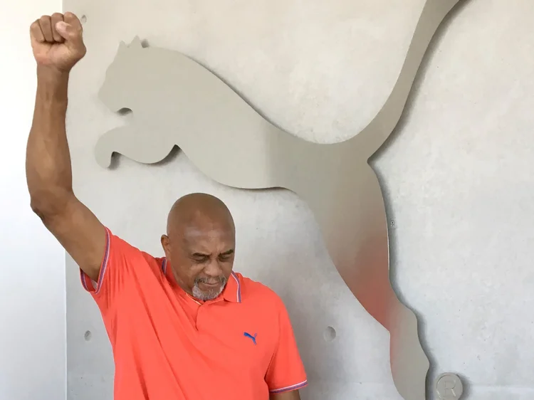 Tommie Smith: velocista se tornou ícone da luta contra o racismo (Emma Thomasson/Reuters)