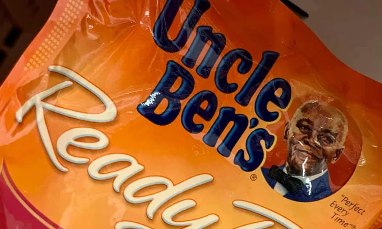 Uncle Ben's: por décadas, marca trouxe imagem de homem negro, evocando período de escravidão nos EUA (Eva Hambach/Getty Images)