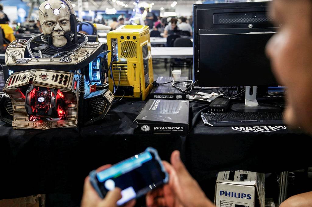 Edição global da Campus Party começa hoje com eventos online e gratuitos