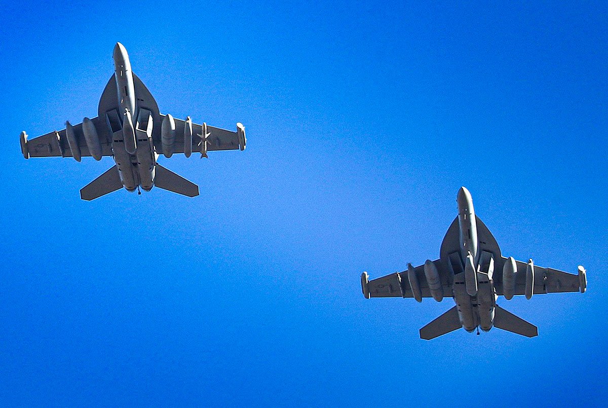 Tensão aumenta: EUA registram número recorde de aviões militares na China